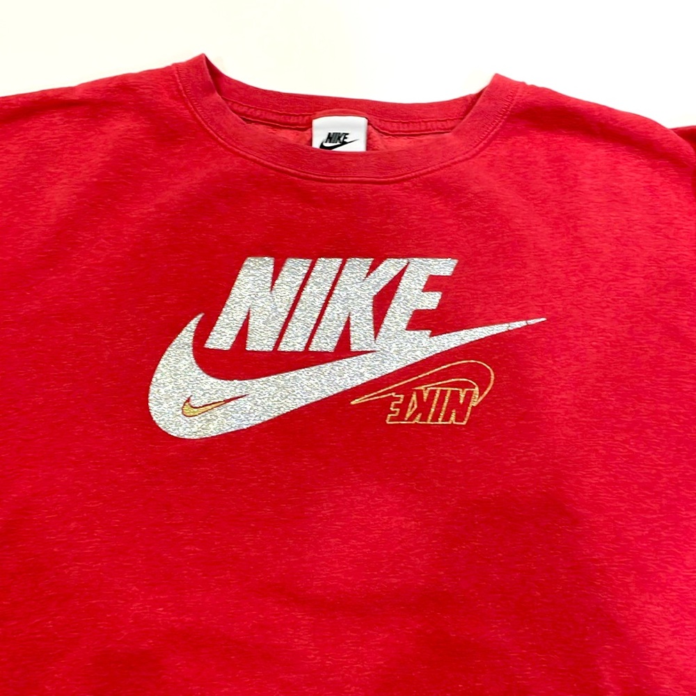 Nike women’s crewneck sweatshirt, coral size medium, like New